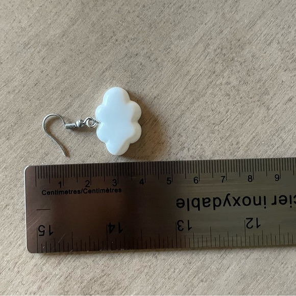 White surreal cloud earrings. - Picture 4 of 4